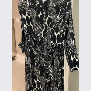 Chico’s Travelers Crinkle Textured Jacket